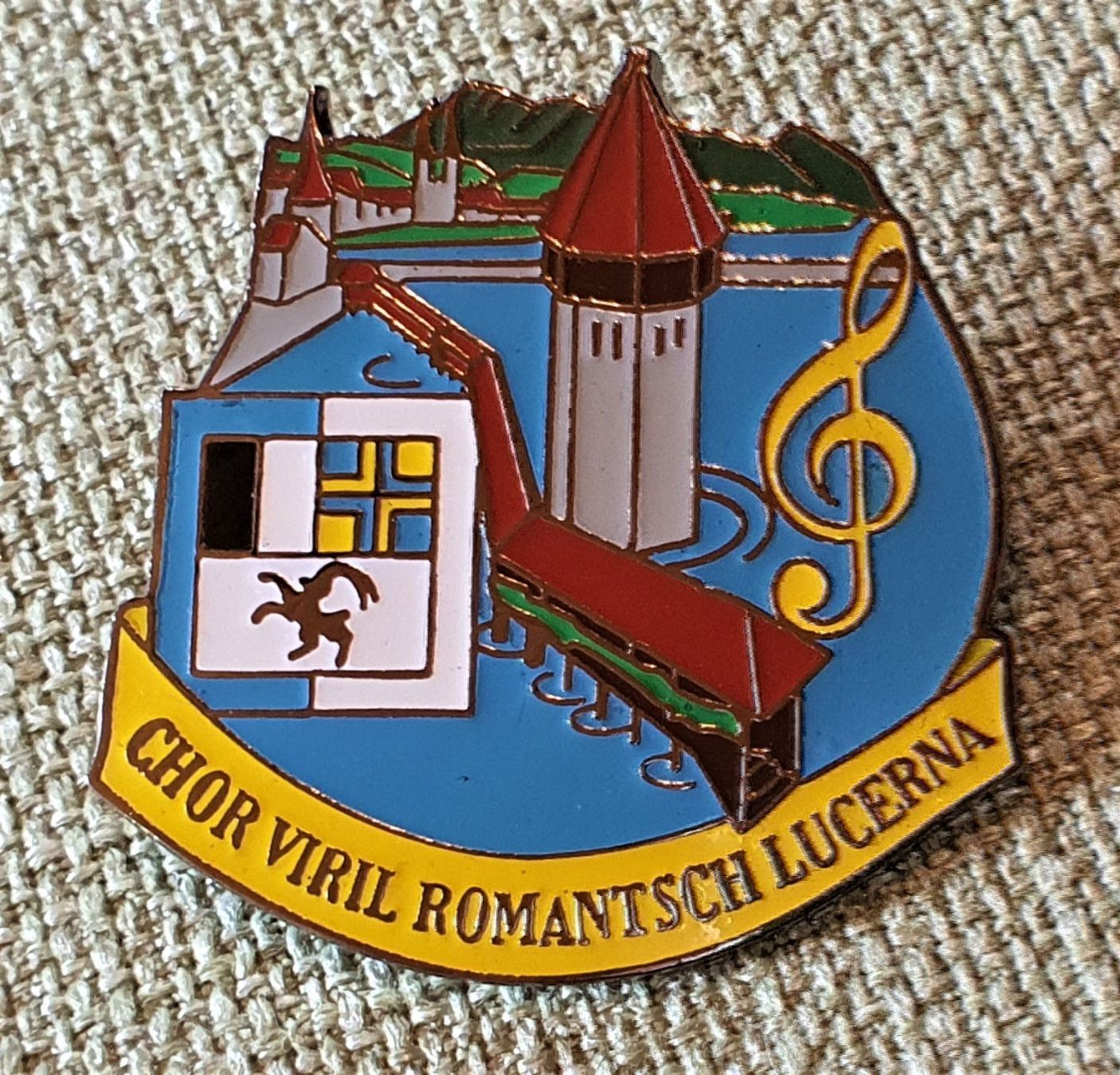Placchette & Badge: D433 - Pin Chor Viril Romantsch Lucerna – Usato da Reinach BL venduto da Boston-Verkauf