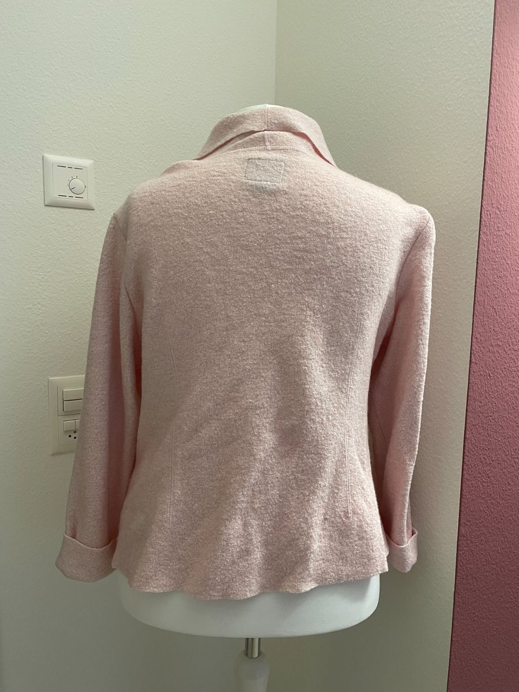 Giacche: Kriss Wolljacke hellrosa XL – Usato da Muttenz venduto da einfach-schoen 2