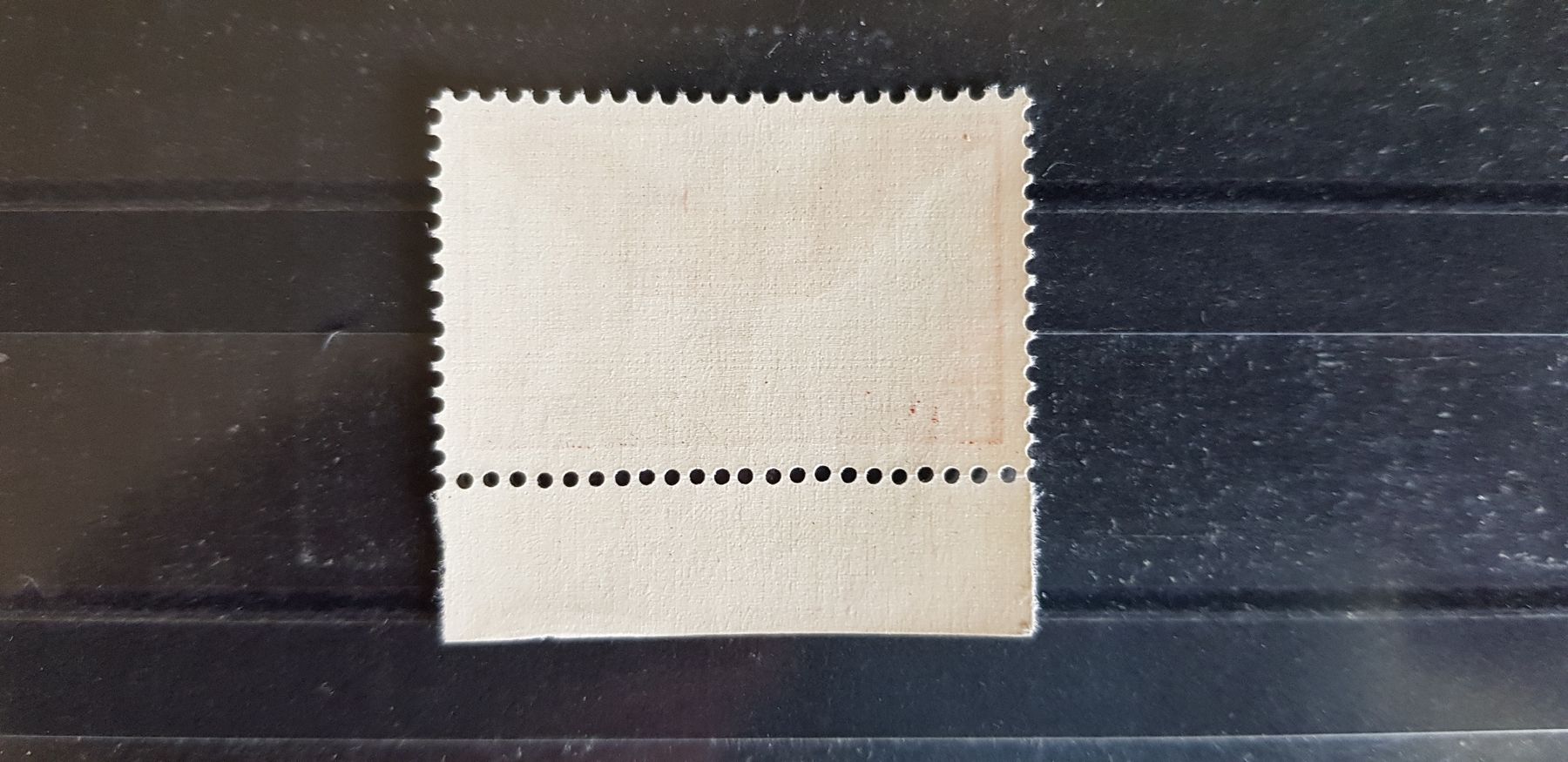 Tutti i francobolli: Flugpost Briefmarke postfrisch Ikarus orange – Usato da Jona venduto da Glareola 1