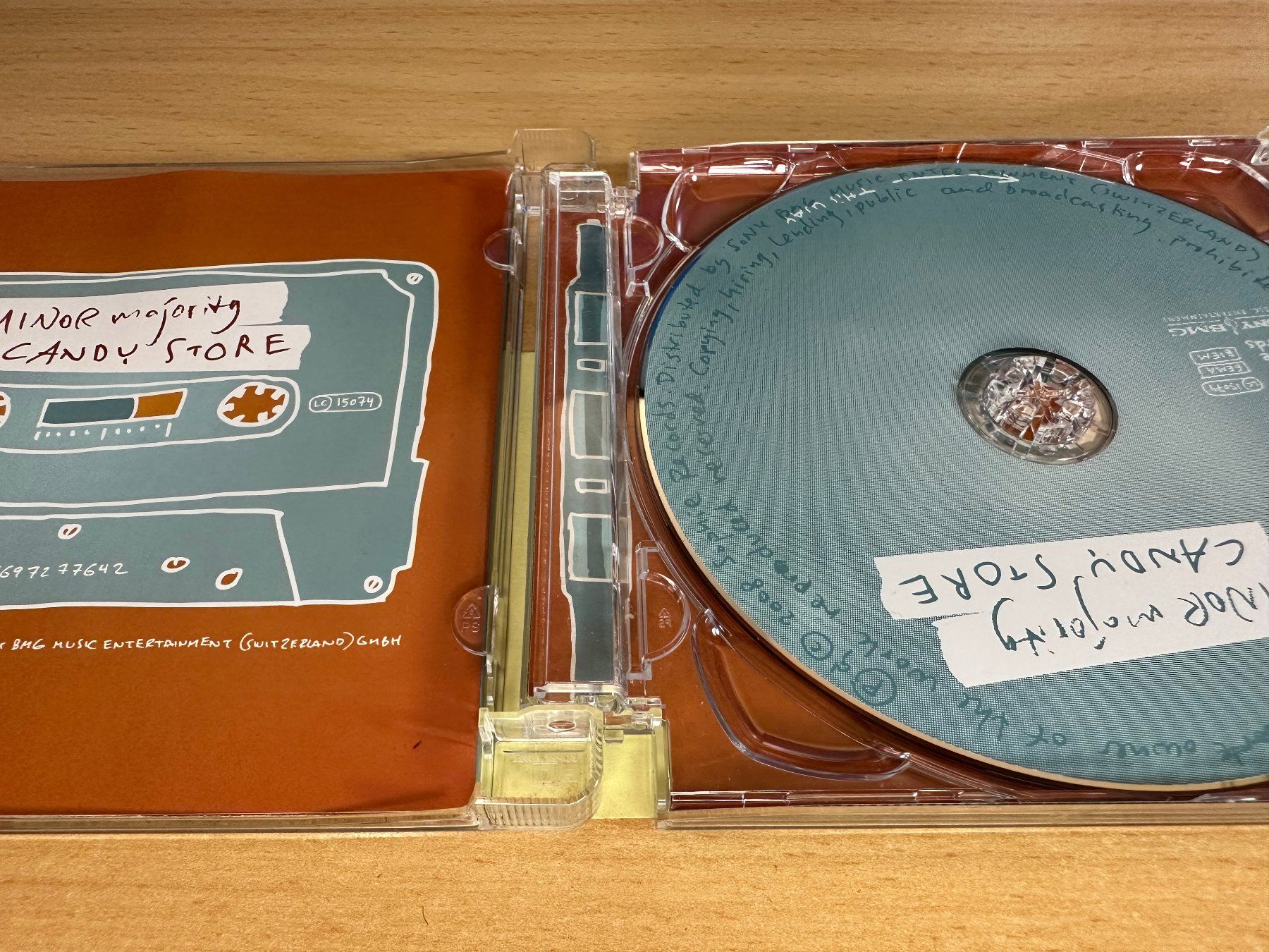 CD: Minor Majority – Candy Store – Usato da Rikon im Tösstal venduto da Alpenmutz 2