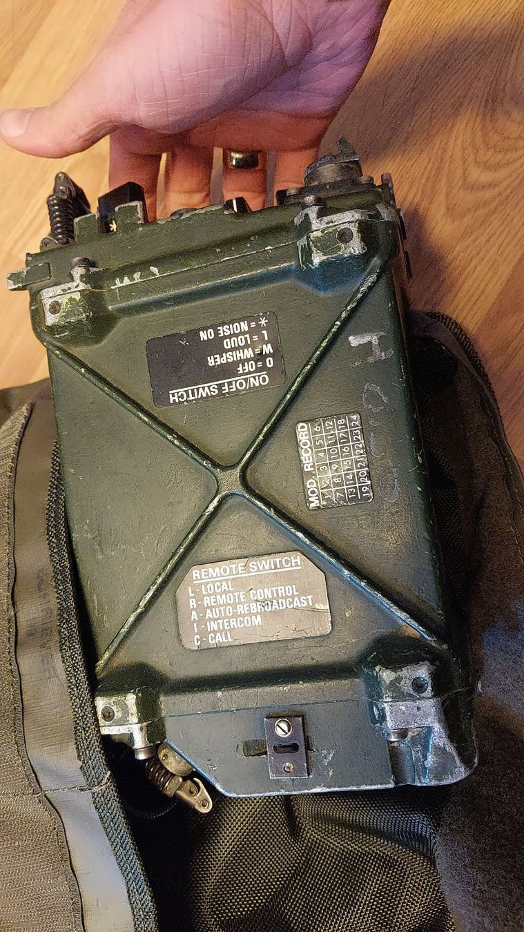 Radiocomunicazione: Militär Funkgerät RT-351/PRC-77 Set – Usato da Meilen venduto da bernhardundbianca 2