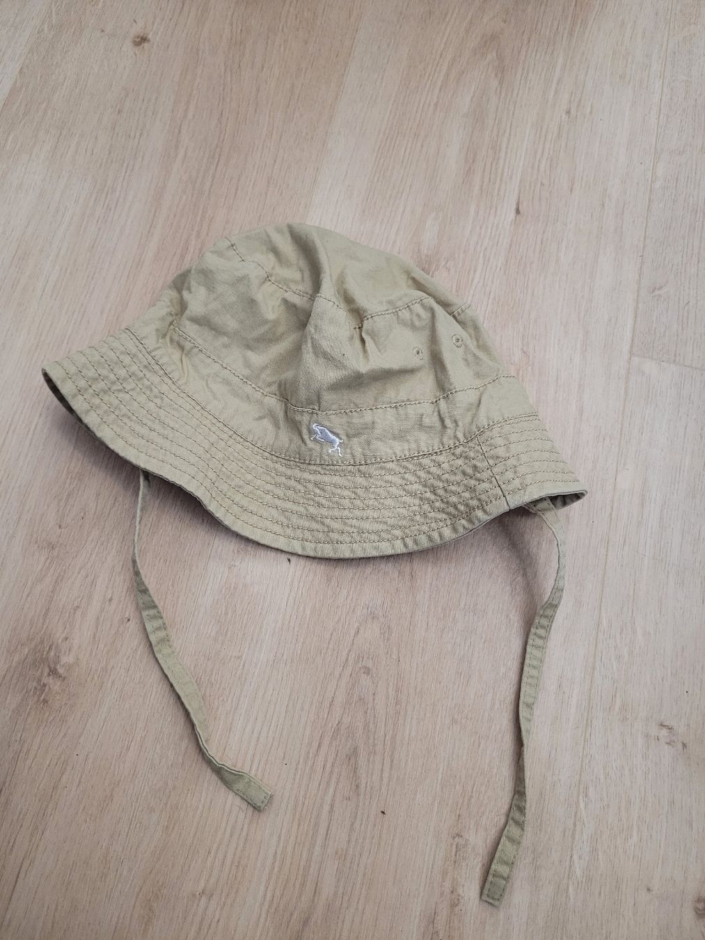 Altro abbigliamento per bambino: Sonnenhut Gr. 86 – Usato da Lupsingen venduto da sta_wgg5