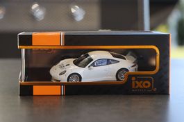 Porsche 911 GT3 R White Version 1:43 IXO