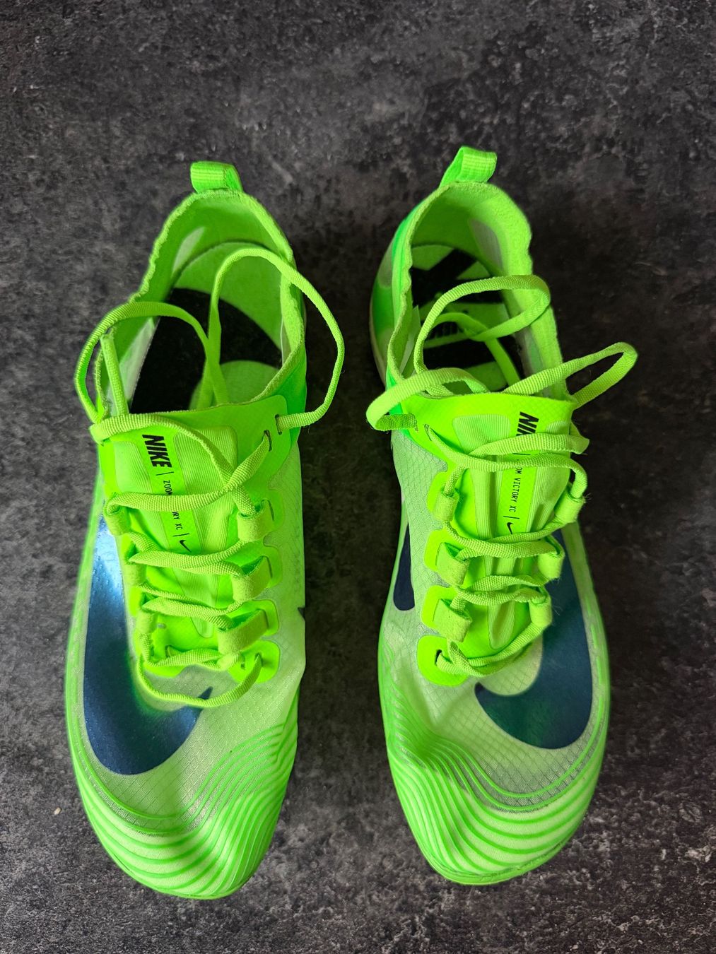 Nike Scarpe da uomo: Nagelschuhe – Usato da Lachen SZ venduto da Mavi8808