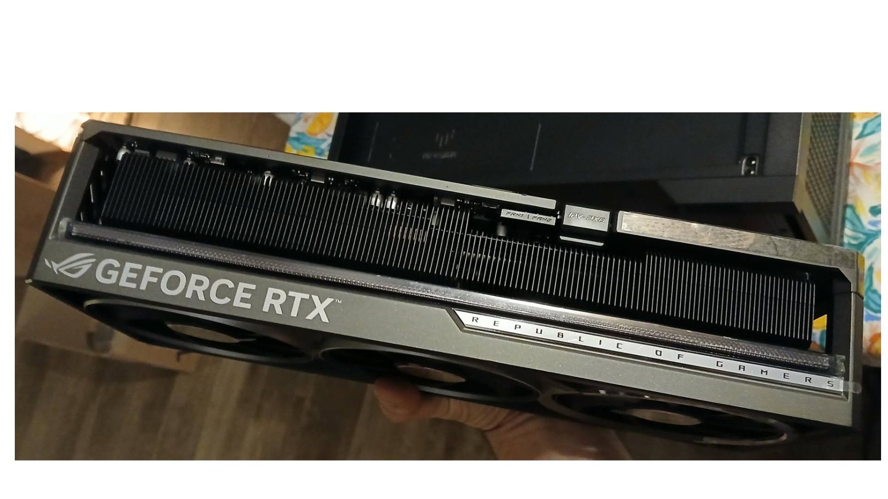 Asus Cartes graphiques: ROG Astral RTX 5090 OC BTF Edition – D'occasion à Nuvilly par Jul79 2