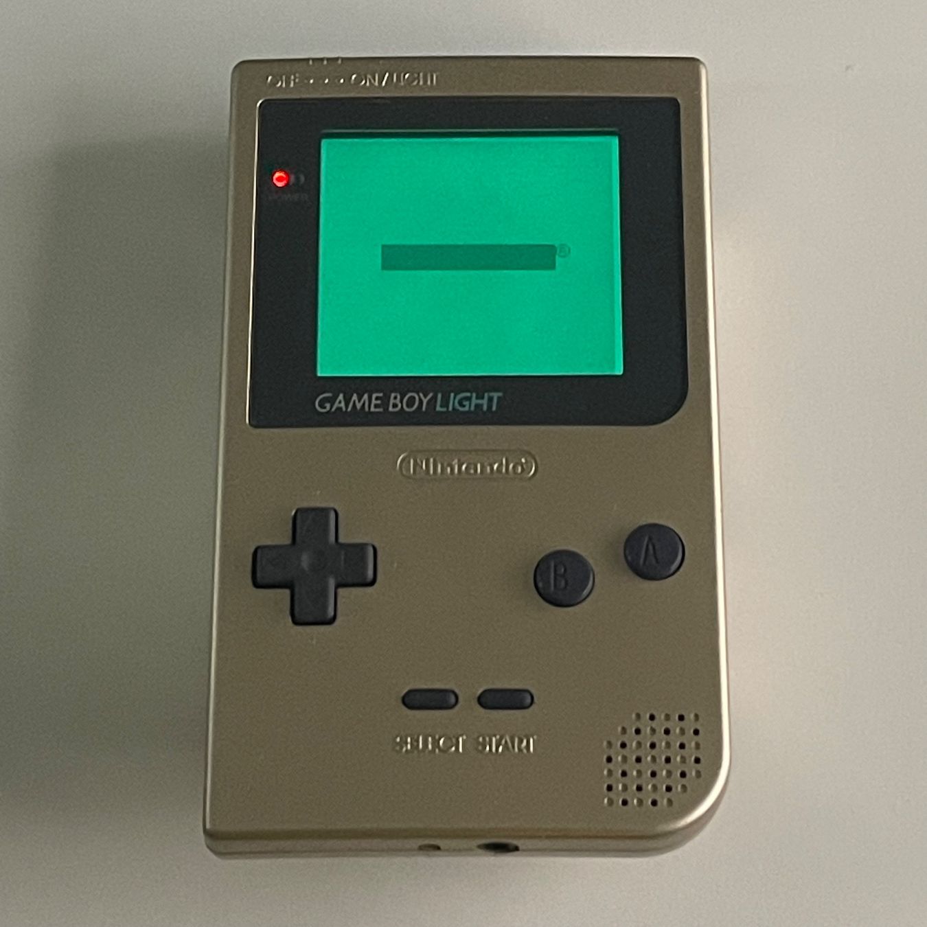 Nintendo Console: Gameboy Light - Sammlerstück – Usato da Mollis venduto da GamingCorner