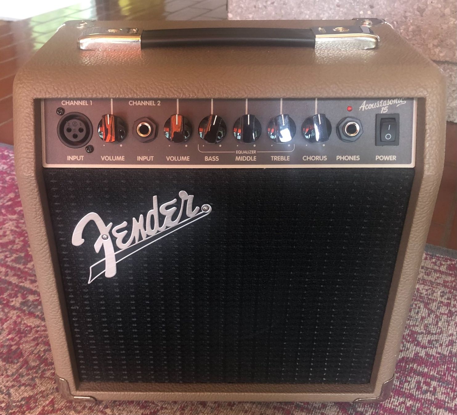 Strumenti musicali: Guitare éléctro acoustque avec ampli Fender – Usato da Les Pontins venduto da dom2010 3