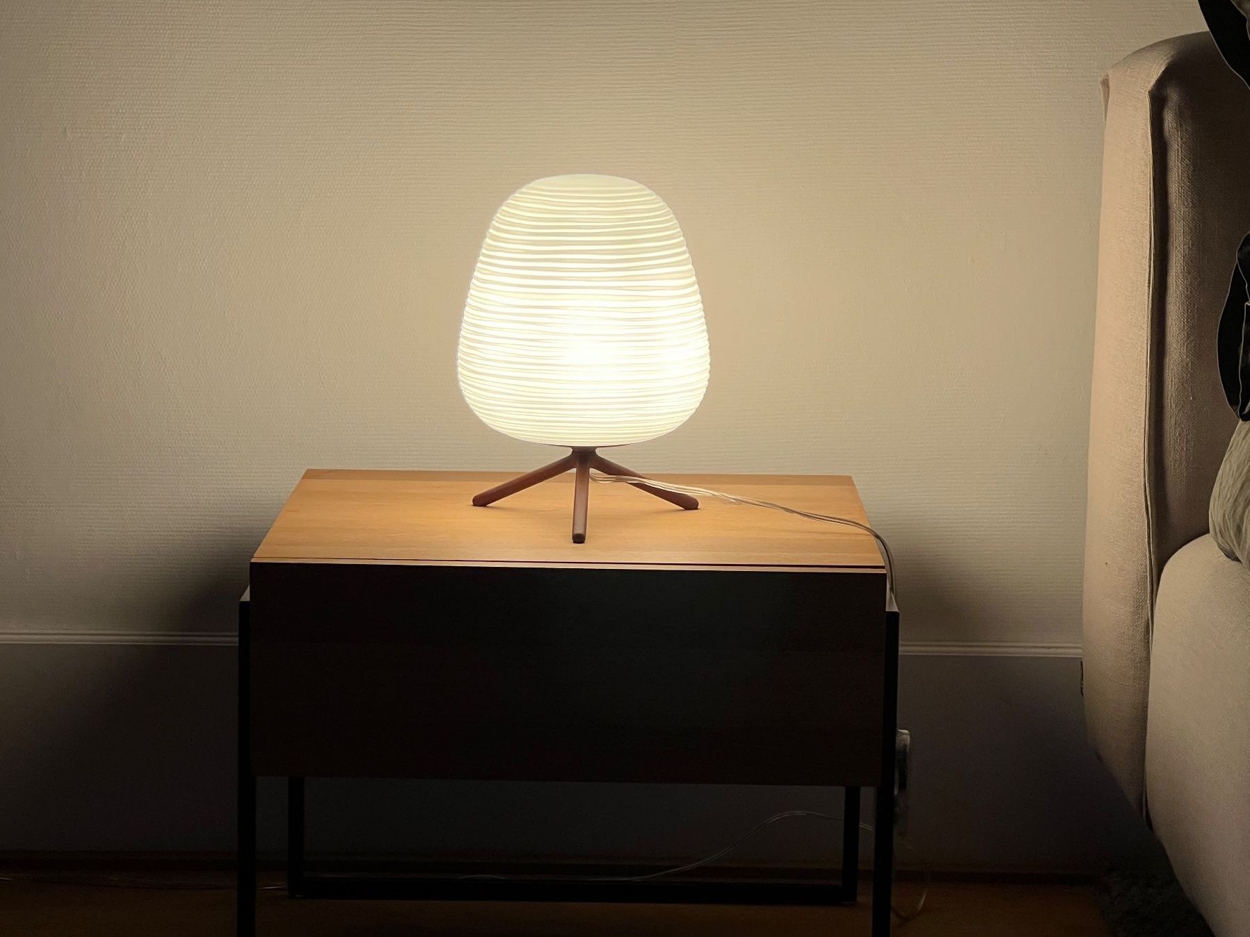 Comodini: Zeitlos schöner Designer-Nachttisch mit Schublade – Usato da Zürich venduto da mar_98ft 2