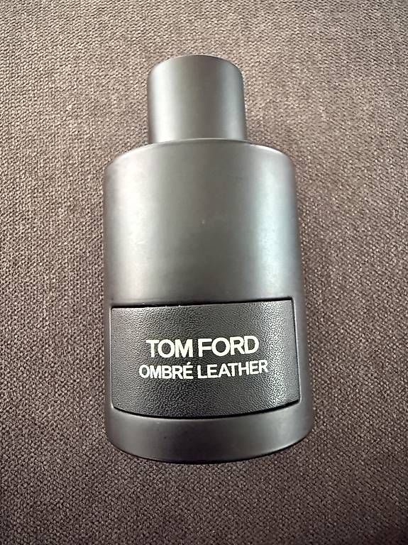Profumi & Eau de Toilette: Tom Ford Ombré Leather 100ml ca. 70% voll – Usato da Horgen venduto da ec1992