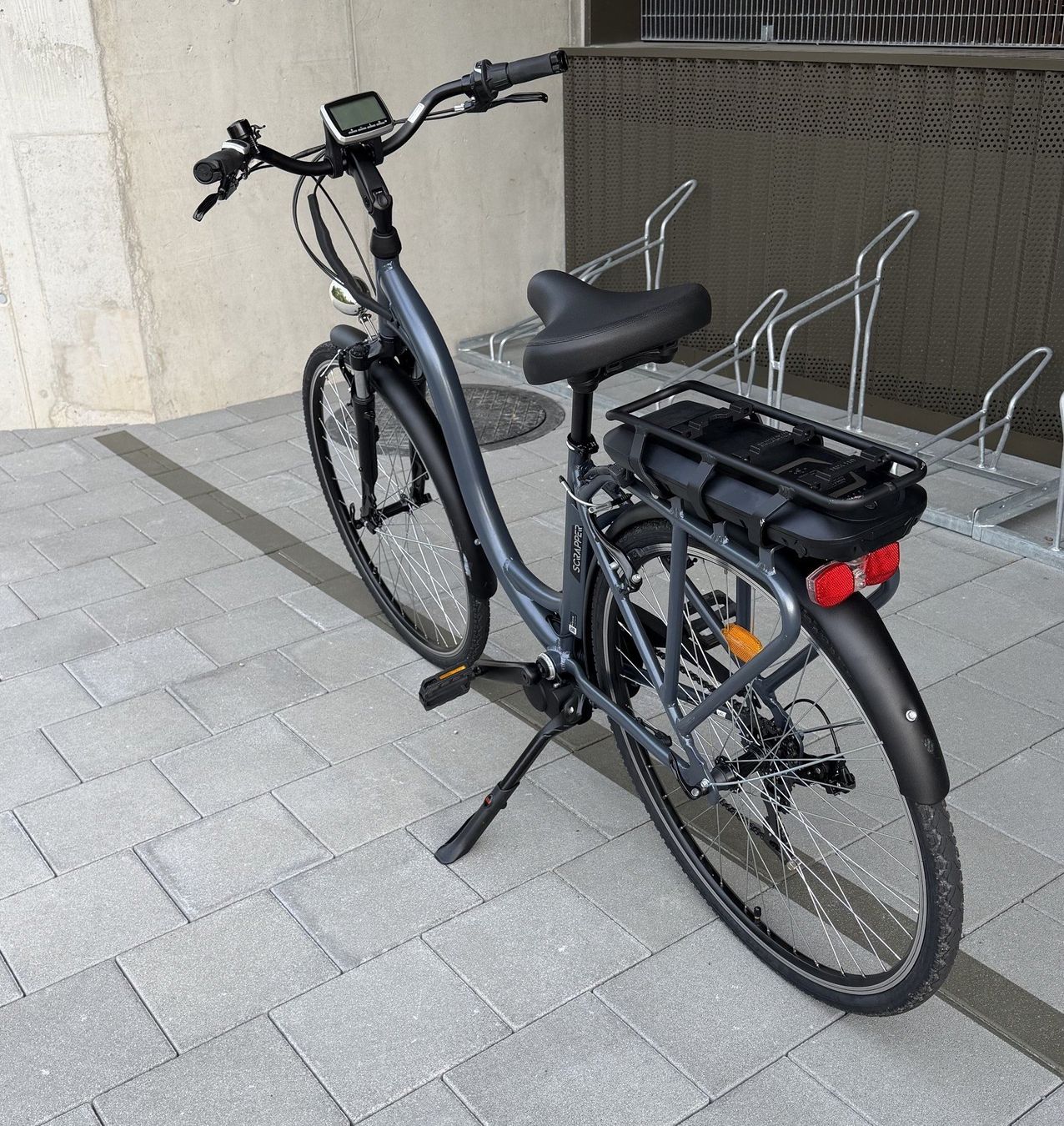 Shimano Velos: Velo electrique Scrapper neuf 5 km – Neu (gemäss Beschreibung) aus Gampelen von Markbubu 2