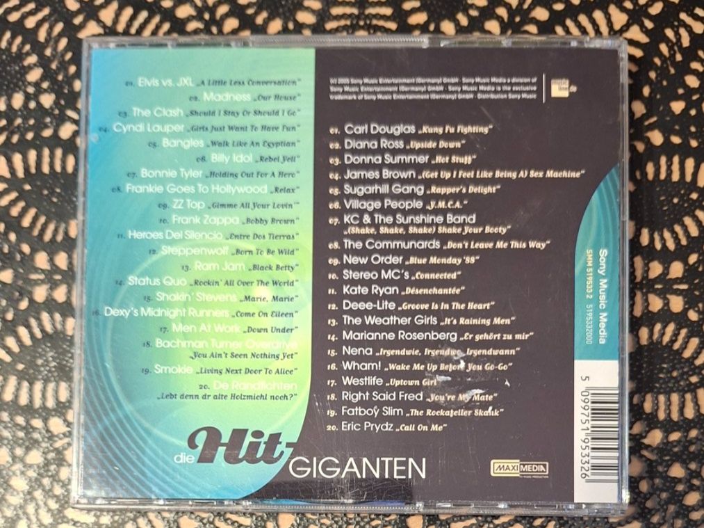 CD: Die Hit Giganten - Partyklassiker, 2CD Hit Compilation 2004 – Usato da Schönenberg TG venduto da breiti12 1