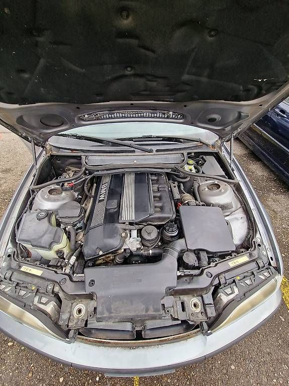 Tutti pezzi di ricambio auto: Bmw e46 M54B25 – Usato da Niedergösgen venduto da Zecinha 1