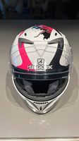 Neuwertiger Motorradhelm inkl. Handschuhe