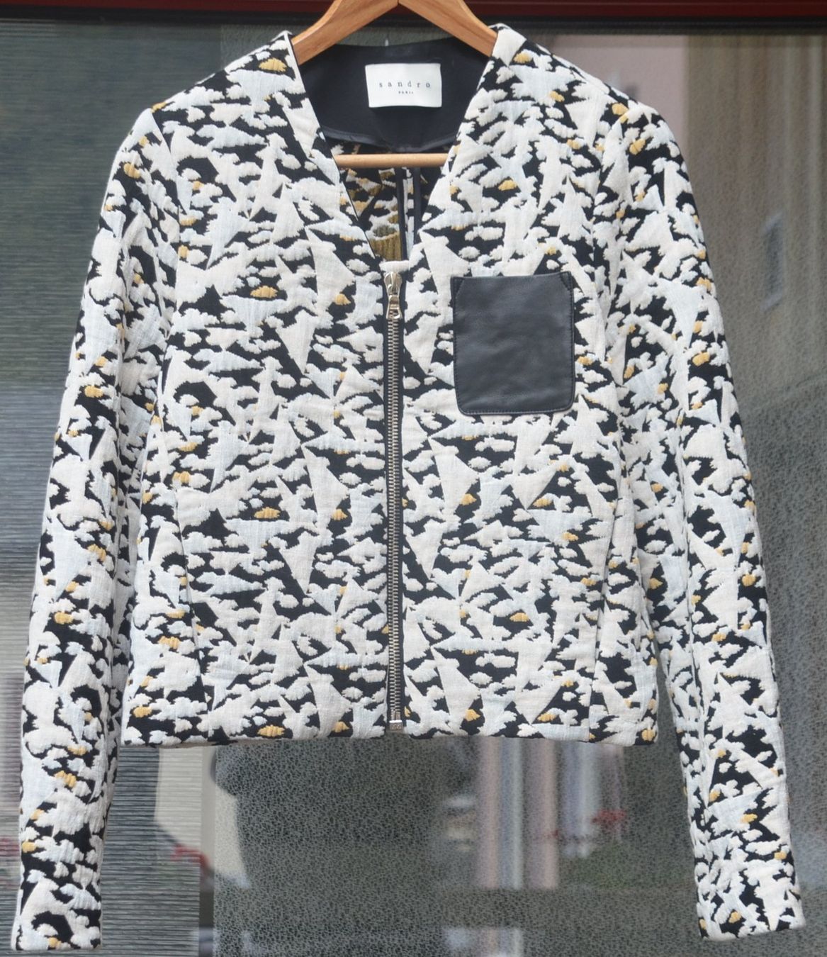 Sandro Jacken: Sandro Blazer / veste .36 – Gebraucht aus Collonges von Auganien