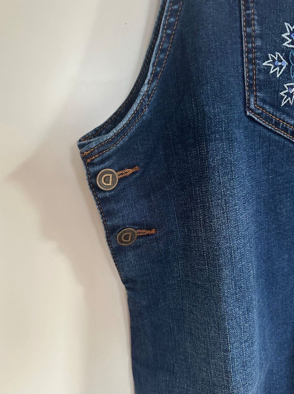 Desigual Vestiti & Gonne: Kleid 146 / 152 von Desigual Rock – Usato da Aarau venduto da Ahoffa 1
