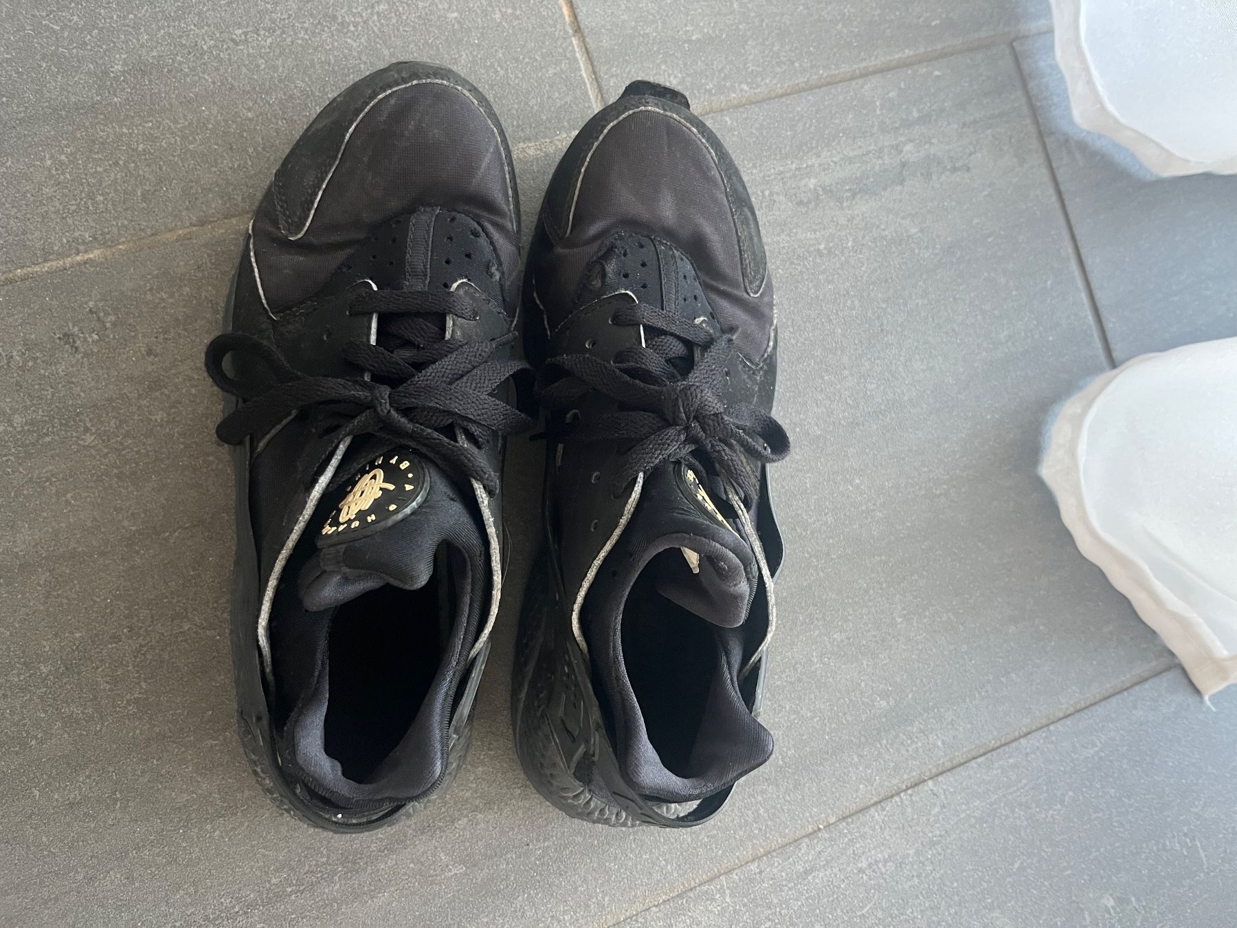 Nike Scarpe da uomo: Nike Huarache schwarz – Usato da Möhlin venduto da eny_lsk7 1