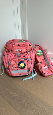 Ergobag Schulranzen Set mit Sportrucksack, Schmetterling