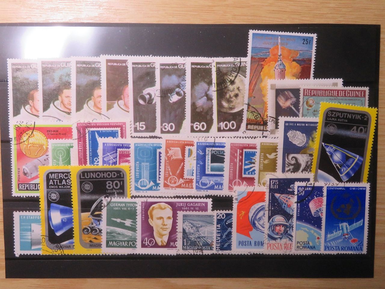 Tous les timbres: Raumfahrt 2 Doppelsteckkarten voll – D'occasion à Spreitenbach par heitersberg54 2
