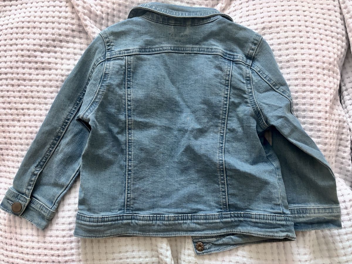 Giacche & Cappotti: Kinder Jeansjacke hellblau klassisch GR 104 – Usato da Knonau venduto da mar_v9sx 1