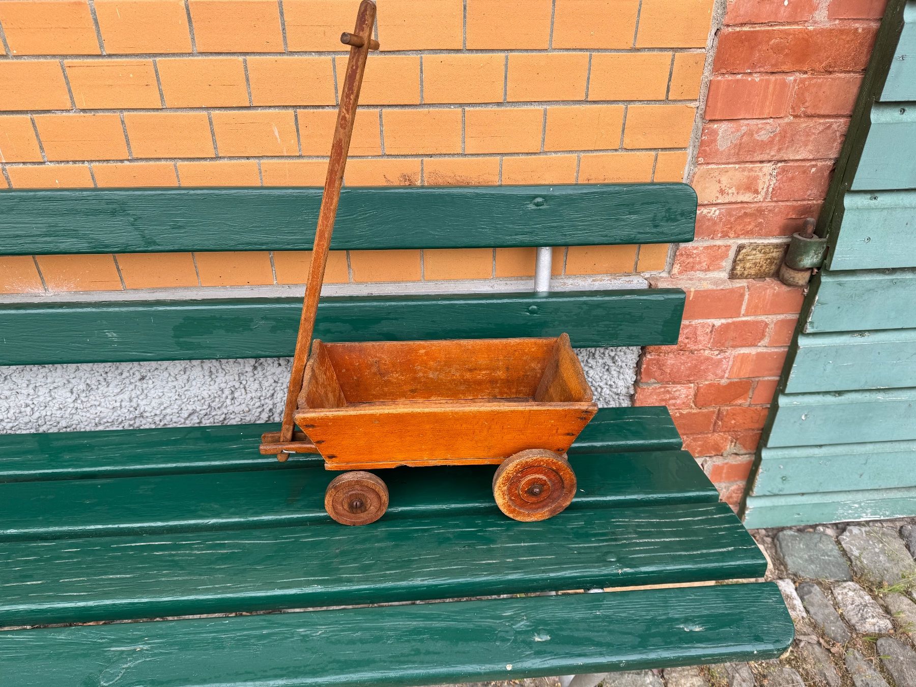 Veicoli per bambini: Holzbollerwagen / Bollerwagen – Usato da Rorbas venduto da bpf_qb9s