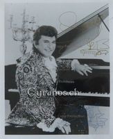 Liberace (1919-1987) Pianist  - Autogramm