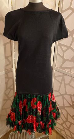 Stunning Vintage Black dress with silk frills. M