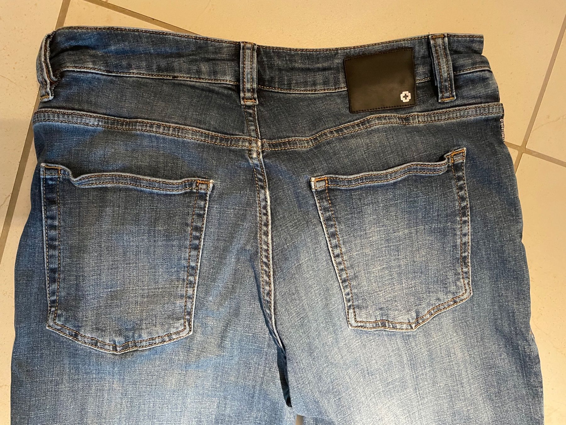 Strellson Jeans: Strellson Jeans blau 33/32 – D'occasion à Rupperswil par Abcsale 2