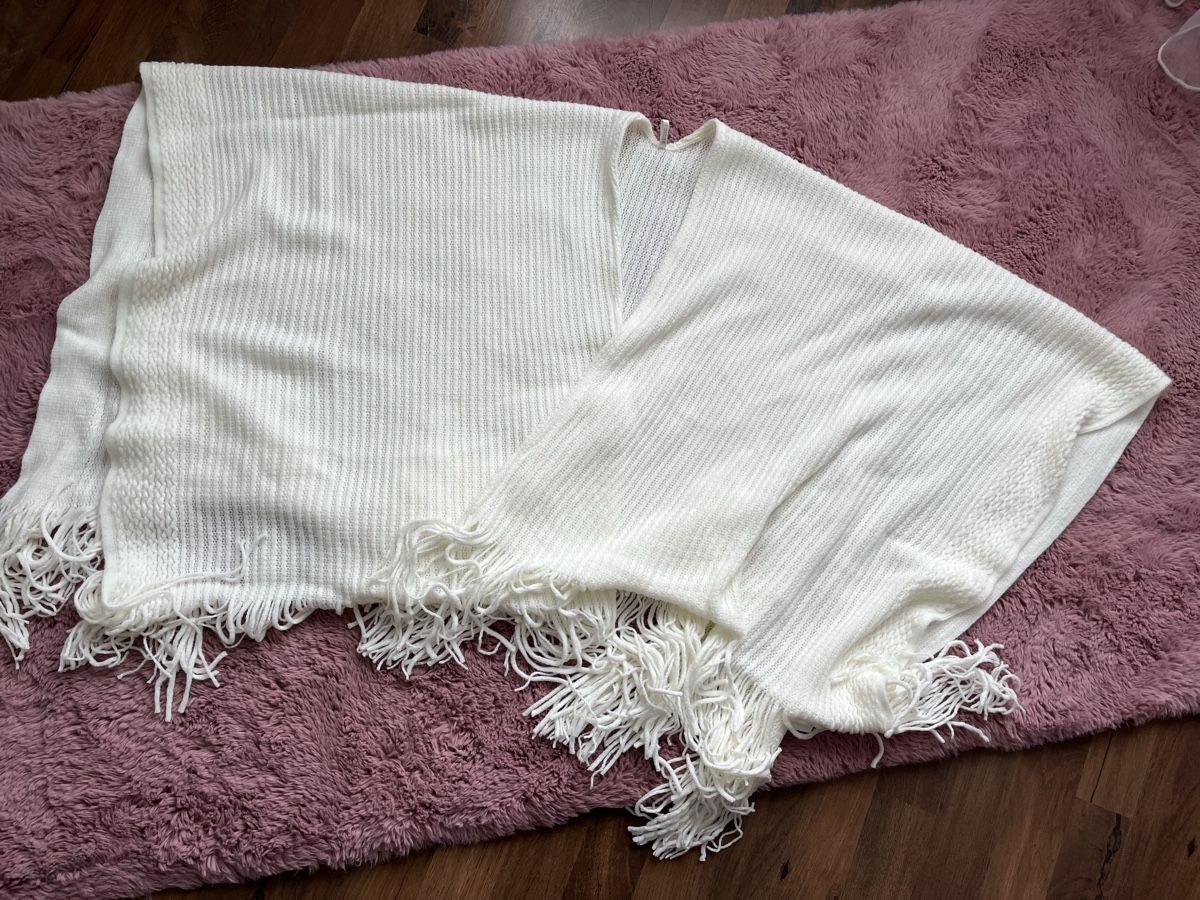 Foulard & Sciarpe: Poirier Brautstola – Nuovo (secondo la descrizione) da Wetzikon ZH venduto da jen_bcq5