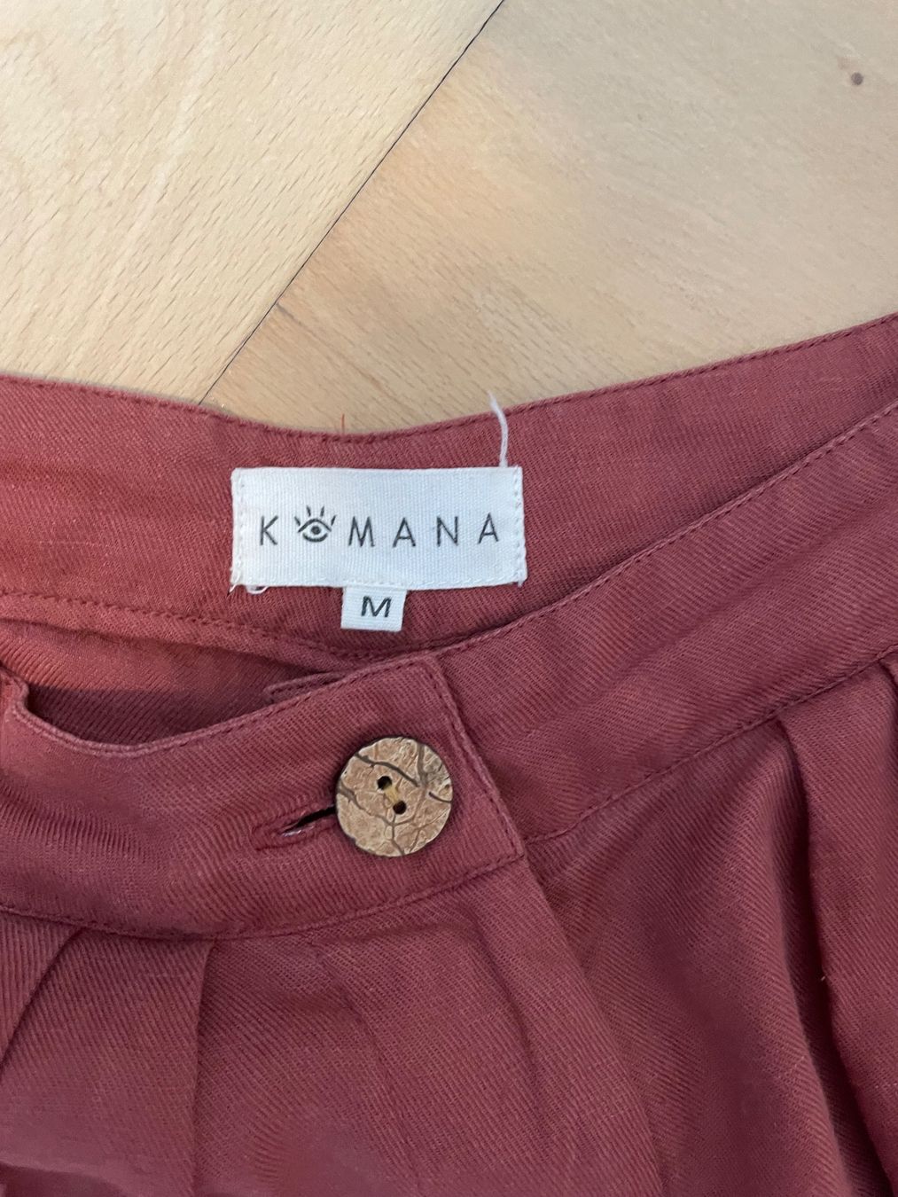 Pantaloni: Hose von KOMANA – Usato da St. Gallen venduto da ann_llt9 5
