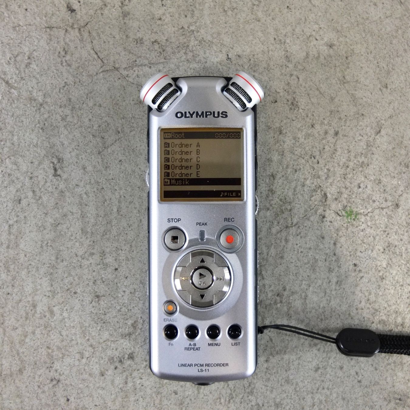 Olympus Registratori: Olympus LS-11 Recorder – Usato da Basel venduto da Brocki-auf-dem-Wolf 1
