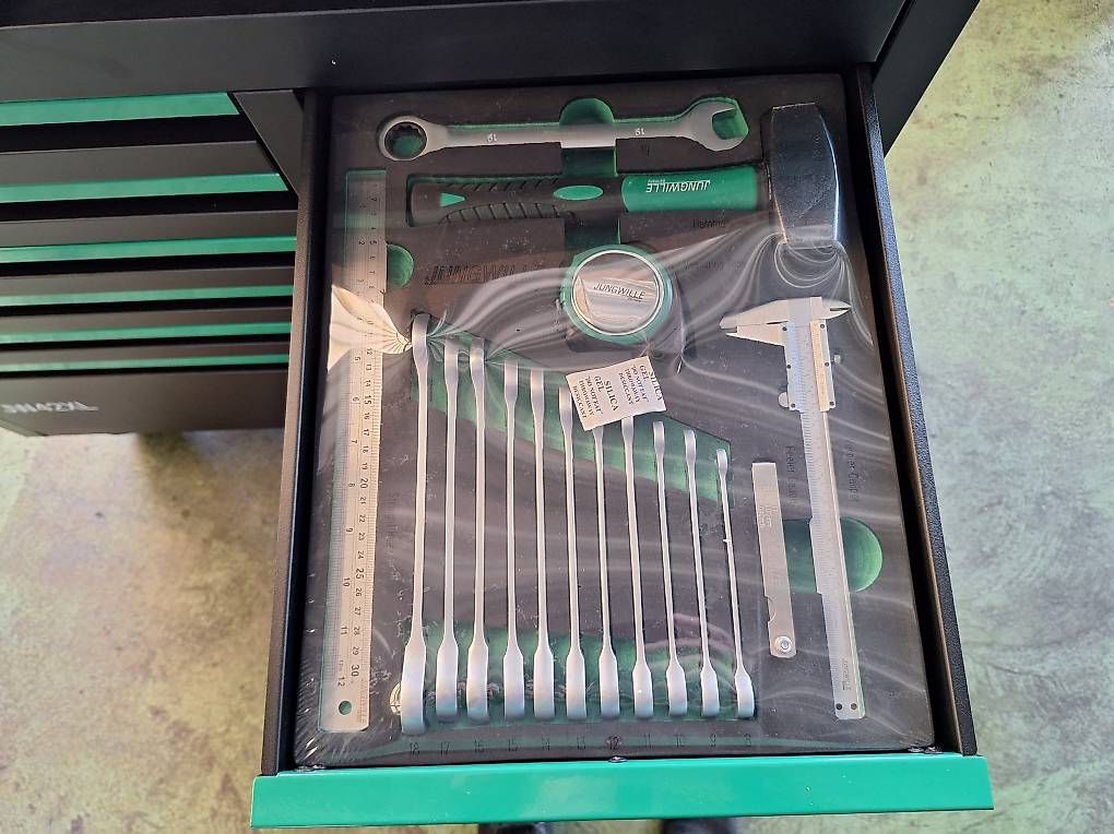 Tutti gli attrezzi: Chariot outillage neuf – Usato da Champagne venduto da bar_mm8x 3