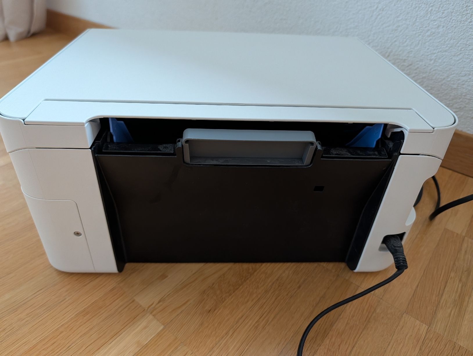 Epson Imprimantes: Epson ET-2726 Multifunktionsdrucker WLAN -  defekt – Défectueux à Uetikon am See par leaspa 3