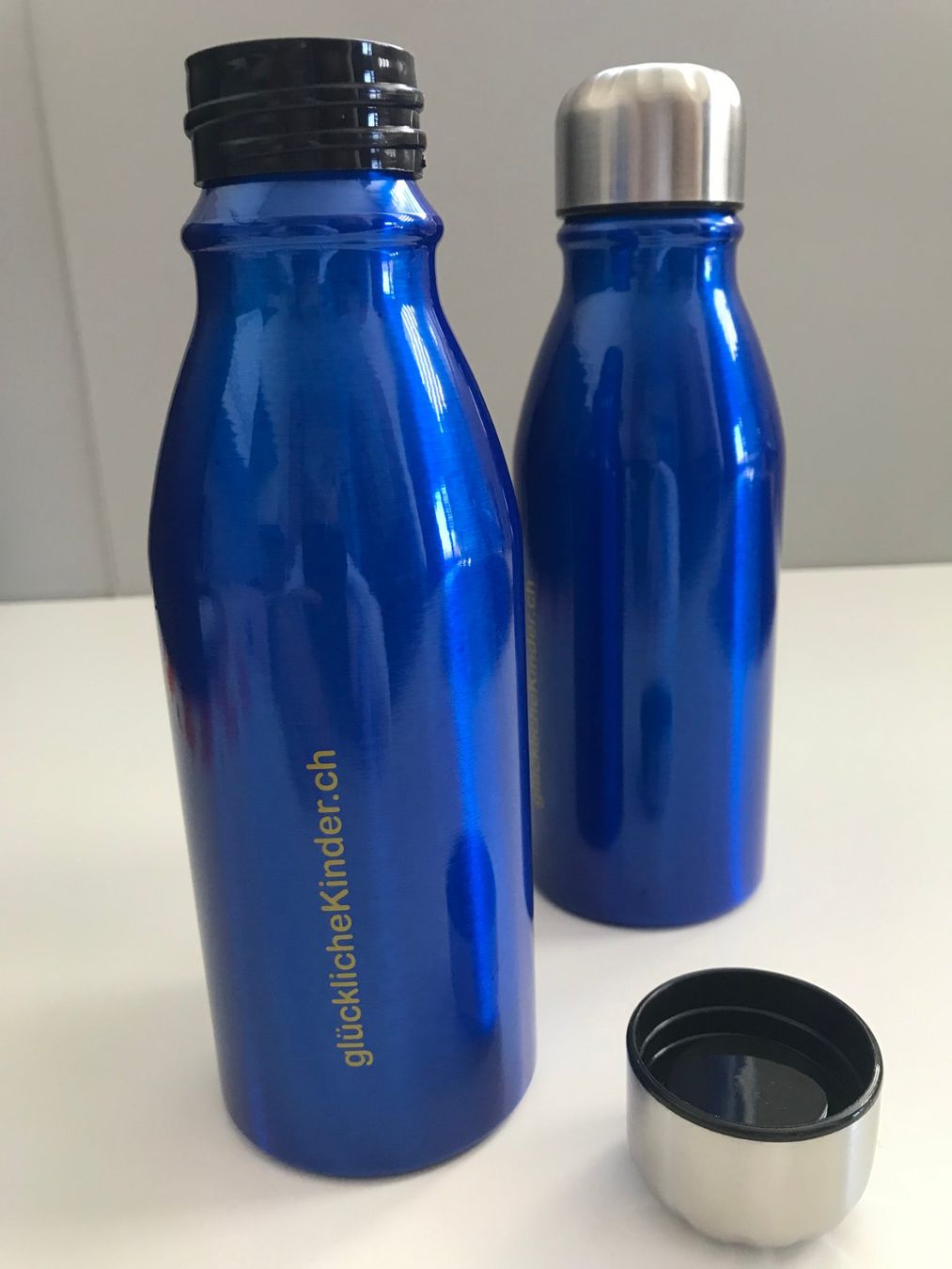 Borracce & Thermos: NEU - Trinkflaschen-Alu beschichtet – Nuovo (secondo la descrizione) da Bazenheid venduto da nervik