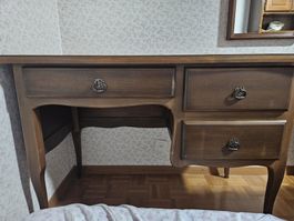 Bureau avec 2 tiroirs