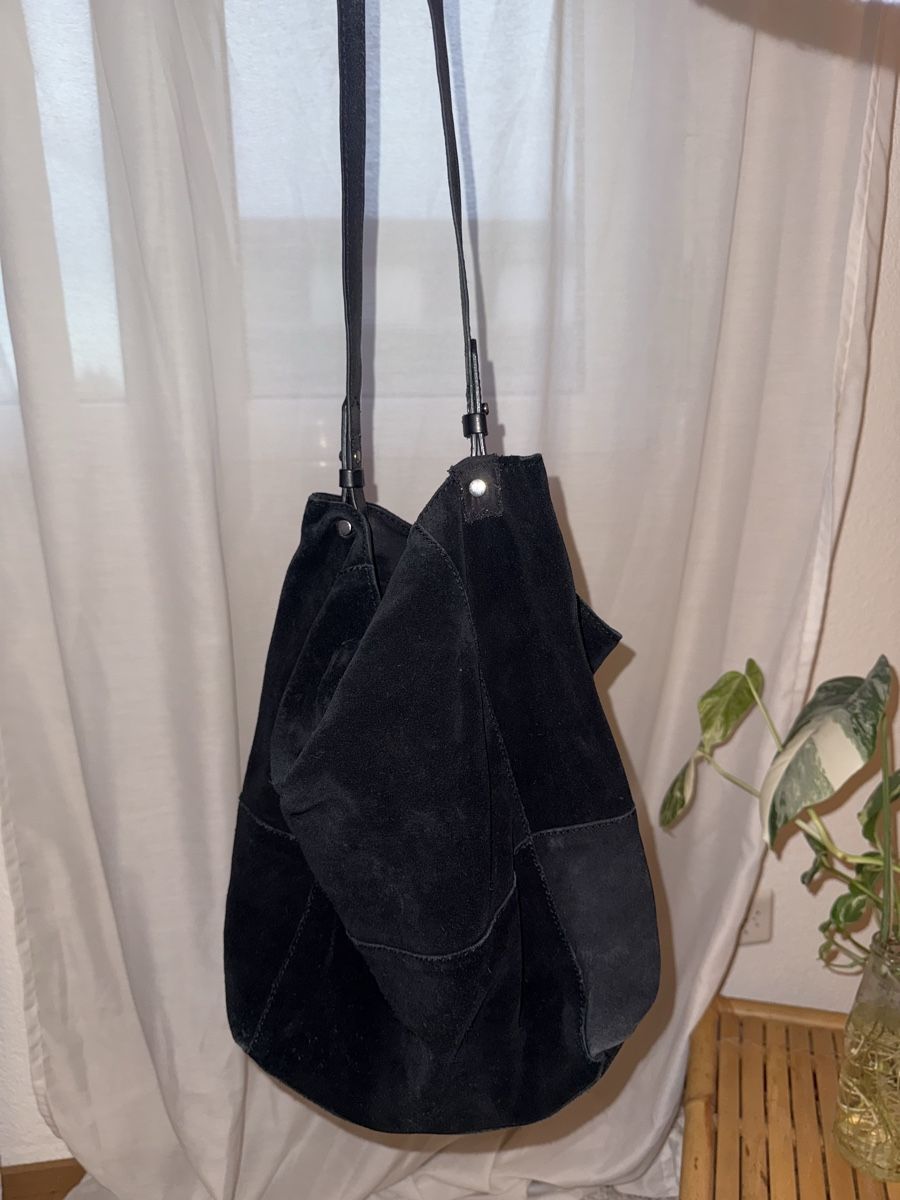 Taschen für Damen: Tasche Wildleder schwarz – Gebraucht aus Mörschwil von Seegurke18