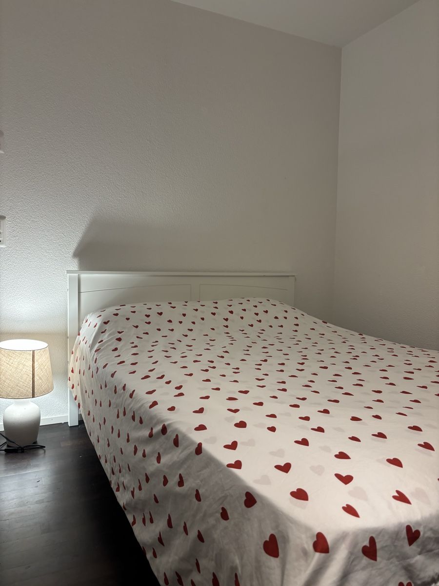 Letti: Ich verkaufe ein fast unbenutztes Bett. – Usato da Dietikon venduto da mar_68vj 2