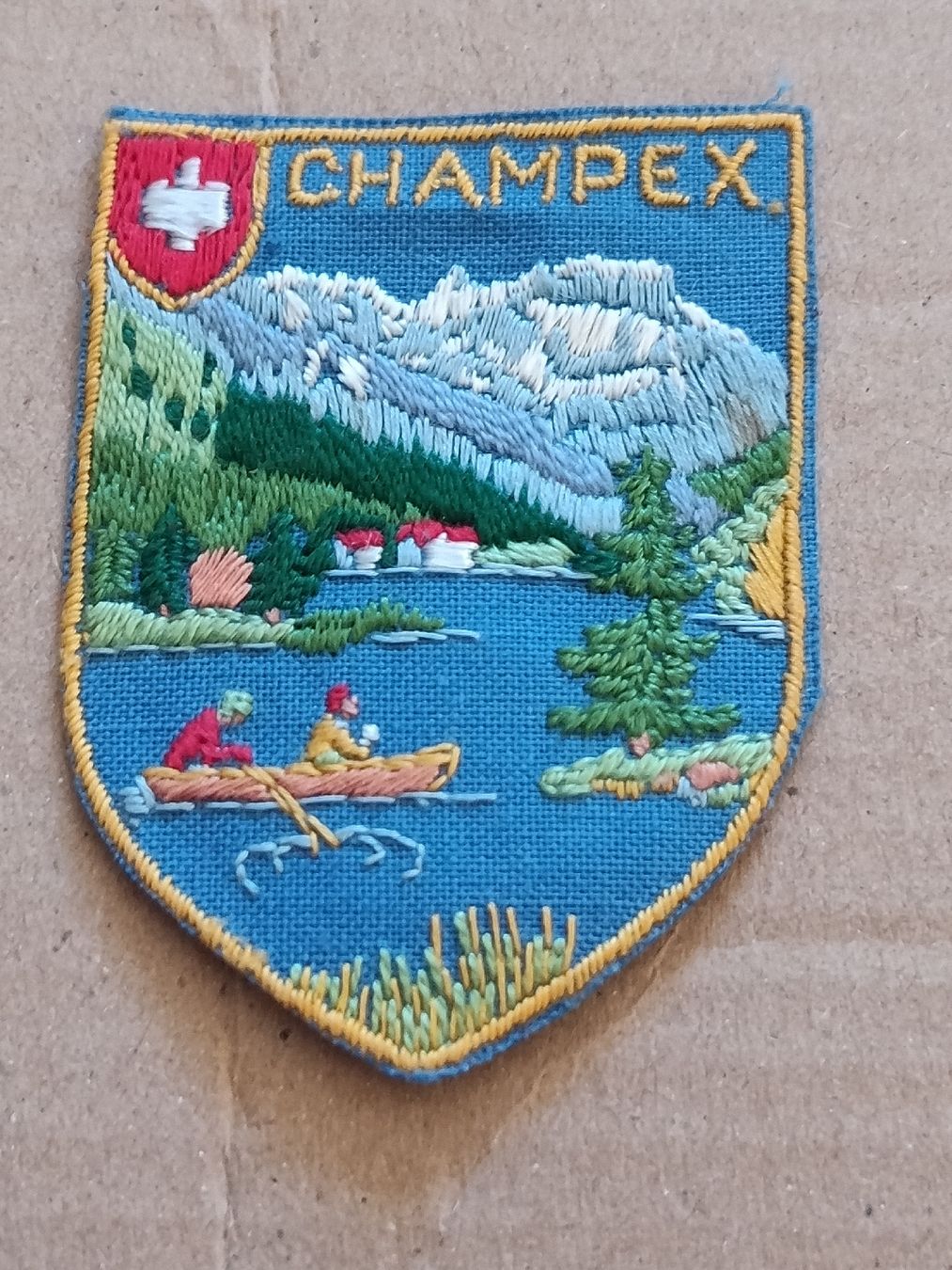 Insignes: Ecusson souvenir Champex Valais Suisse  – D'occasion à Bex par Canouille 1