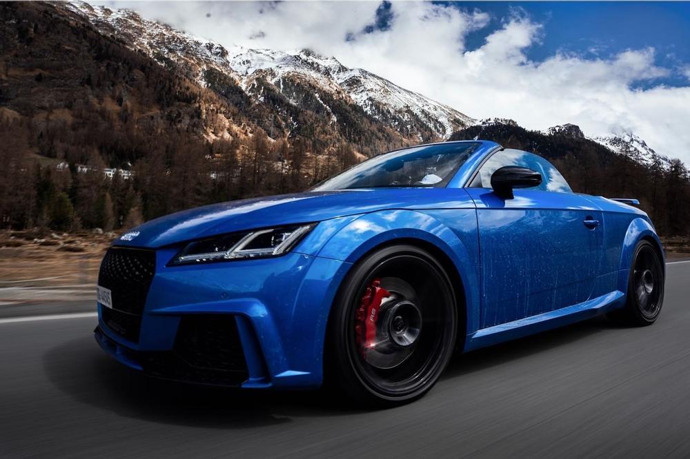 Audi TT RS roadster