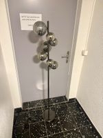 Schöne Desinger Stehlampe Marke Wofi