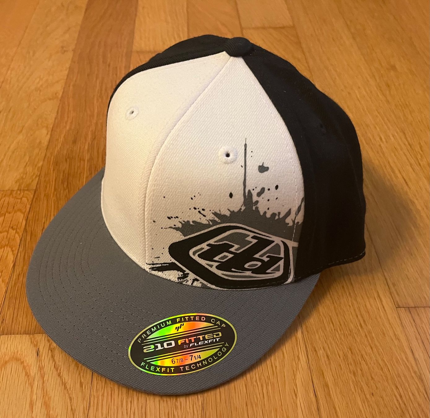 Altro in  Abbigliamento & Accessori: Troy Lee Basebale Cap – Nuovo (secondo la descrizione) da Emmenbrücke venduto da Herzog07 7