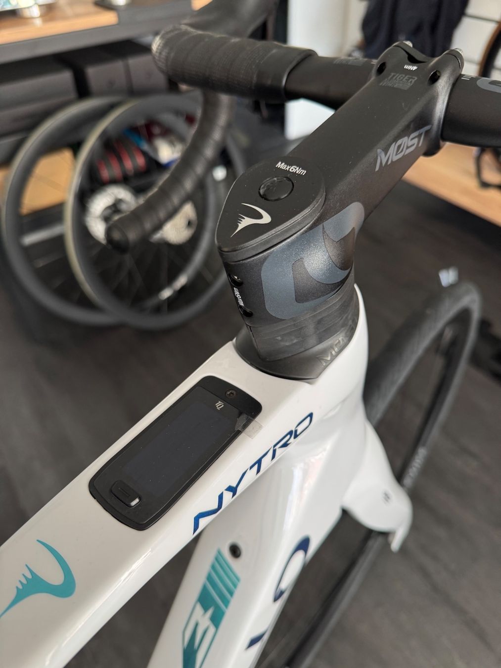 Pinarello Biciclette: Pinarello Nytro E5 – Nuovo (secondo la descrizione) da Fully venduto da passione_sportiva 1