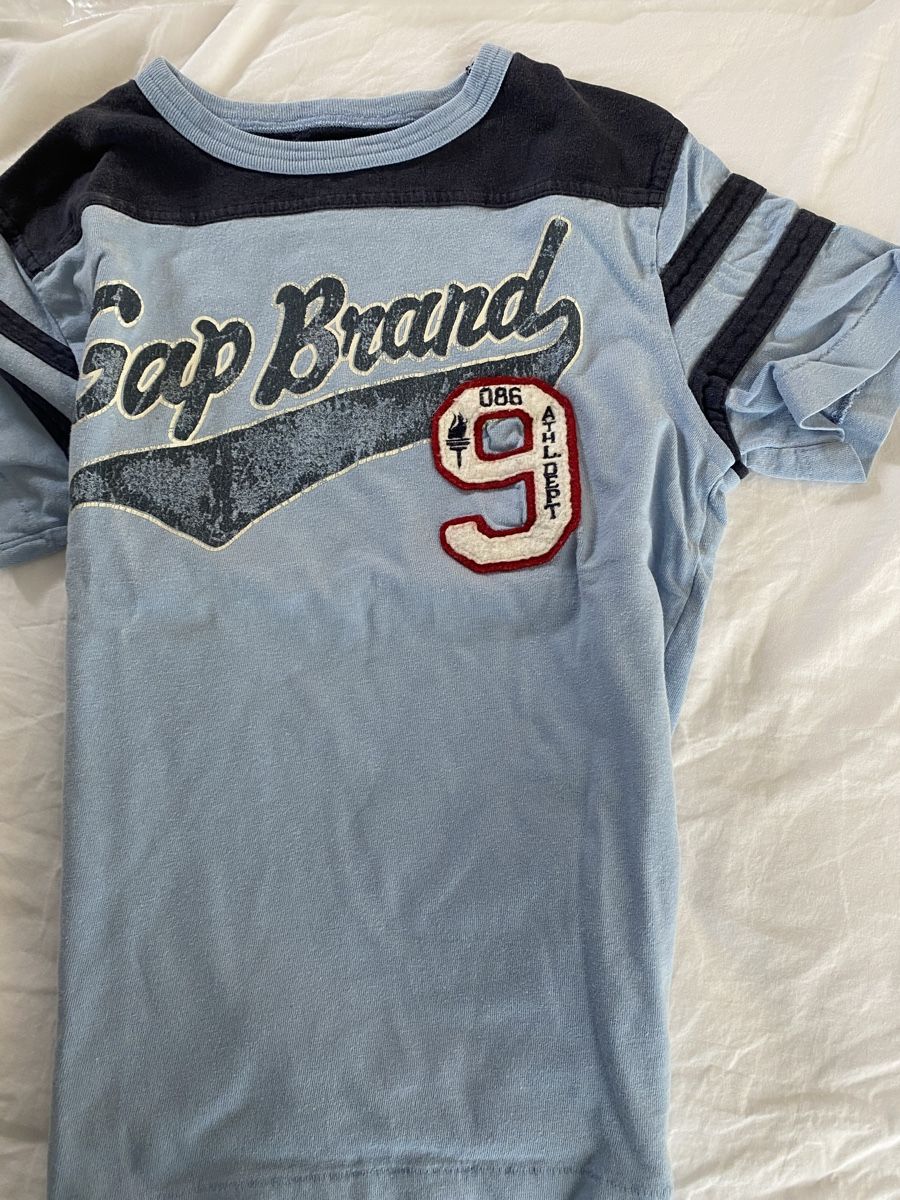 Gap Hemden, T-Shirts & Polos: Tshirt Gap – Gebraucht aus Reinach BL von stutkir 1