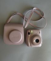 Fujifilm Instax mini 11 (Blush Pink) inkl. passender Tasche 