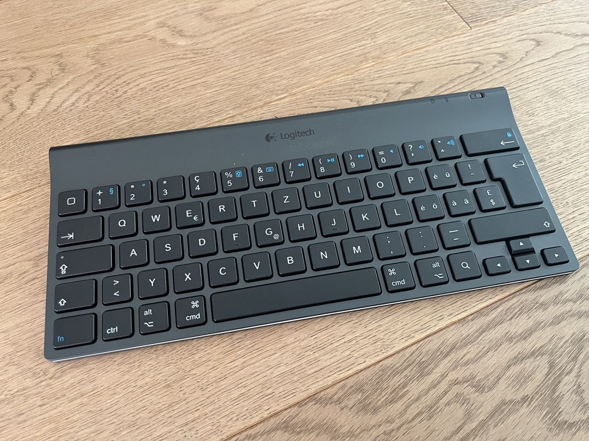 Logitech Tastiere: Logitech Tablet Keyboard, Top Zustand, wenig gebraucht! – Usato da Domat/Ems venduto da This68