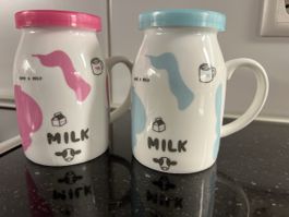 2er Set Kuh-Milch Tassen mit Deckel