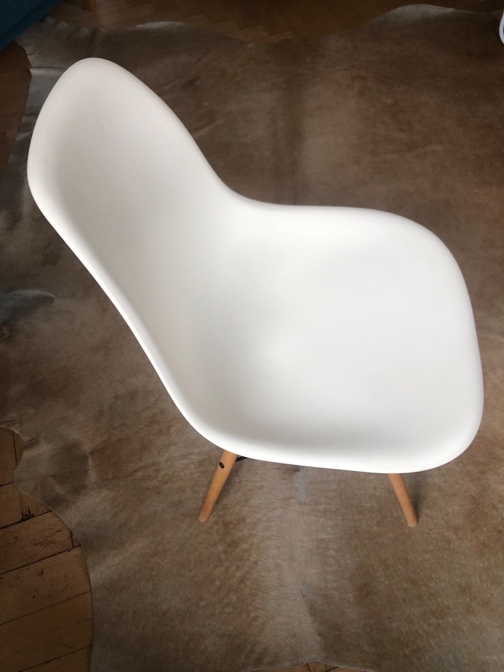 Stühle: Plastic Chair, beige, Top Zustand! – Gebraucht aus Zürich von ricarda_777 4