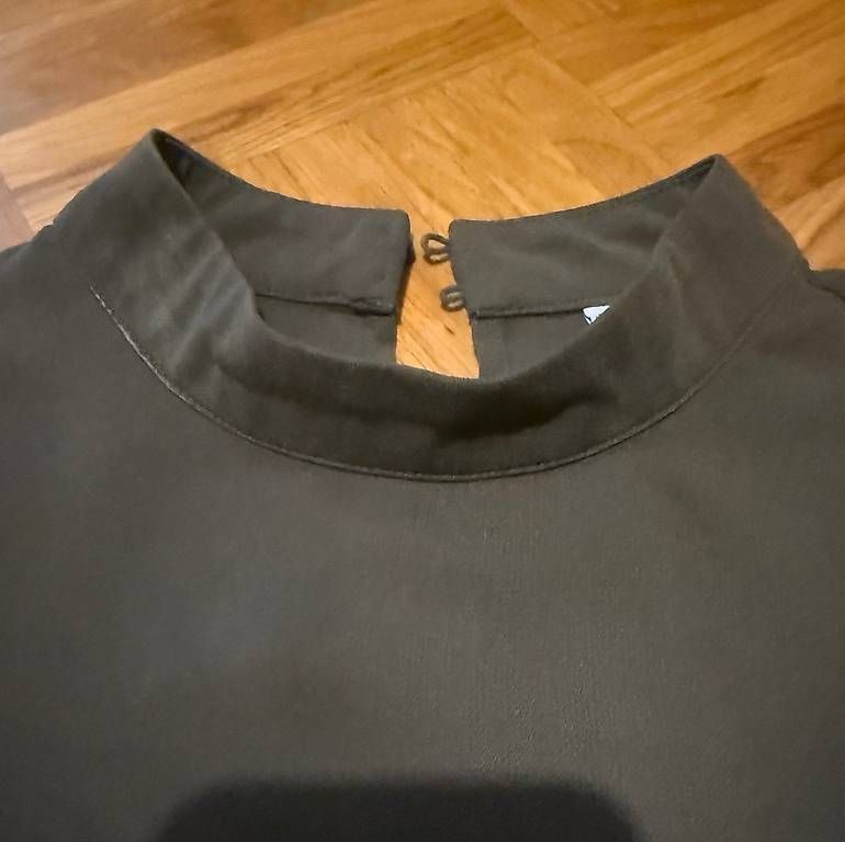 Top: Blouse vert olive Jacqueline de Yong – Nuovo (secondo la descrizione) da Lausanne venduto da loi_8msc 3