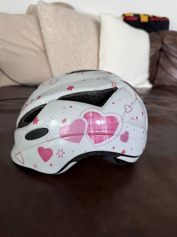 Caschi: Kinder Velo-Helm – Usato da Gibswil venduto da mel_x5qv