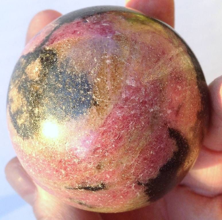 Minerali & Pietre curative: rhodonite sphère polie 390gr – Usato da Vevey venduto da zabounetta 2