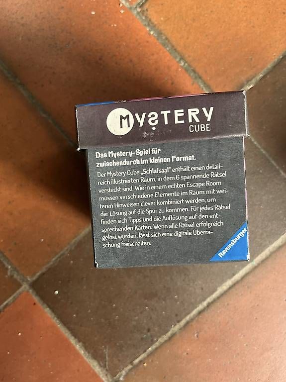 Statuette: Mystery Cube - Schlafsaal  – Usato da Bern venduto da nad_s9r6 1